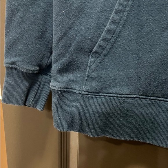 The North Face Women’s Hoodie Size S - Picture 5 of 13